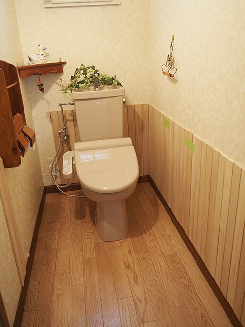 すのこの腰板でトイレをセルフリフォーム DIYで作るオシャレインテリア【金曜大工】